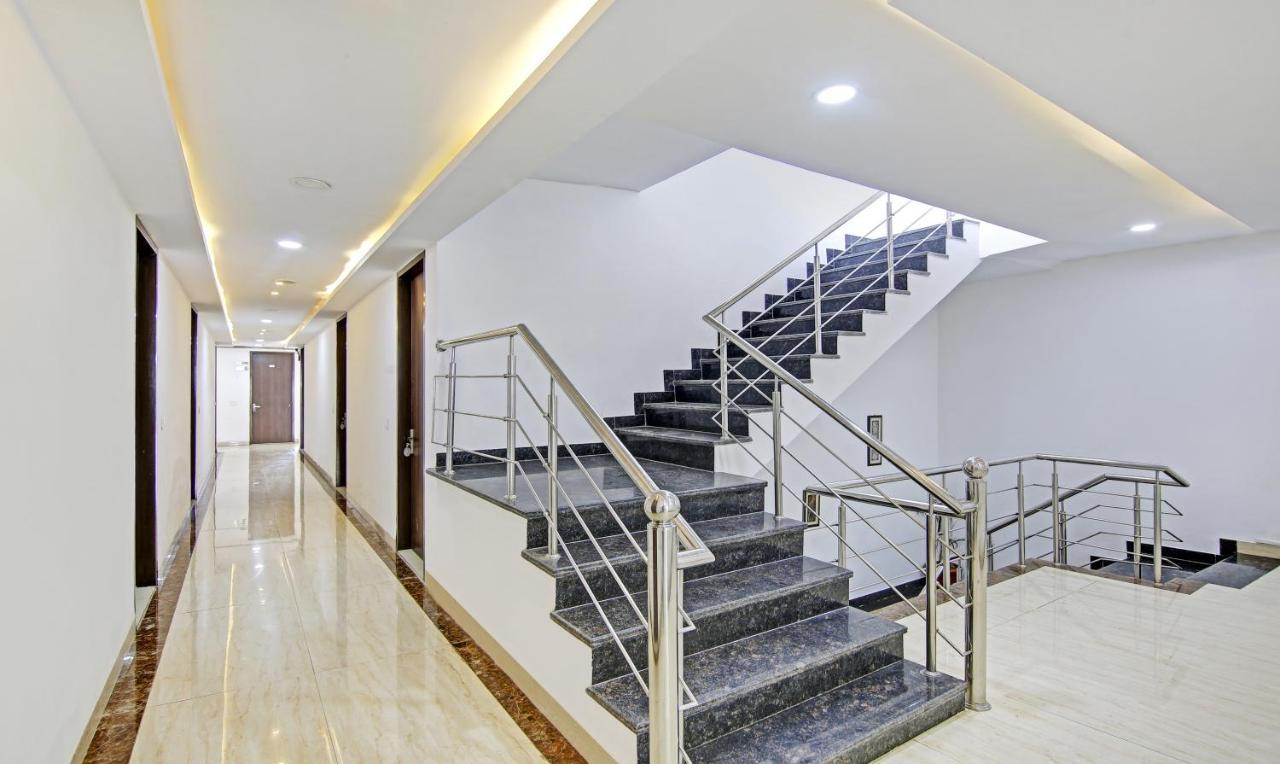 Treebo Royal Empire Adarsh Nagar, Chandigarh Hotel Ngoại thất bức ảnh